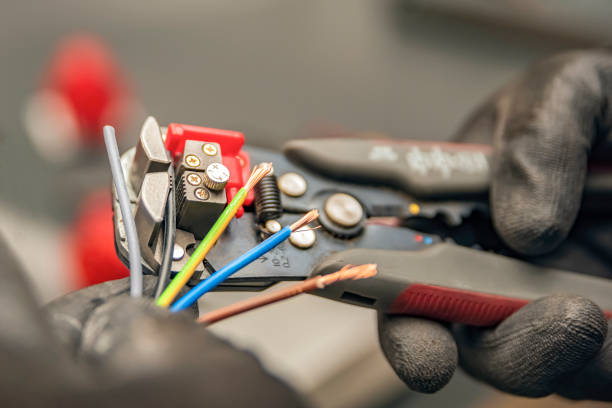 Best Local Electrician Companies  in Deming, NM